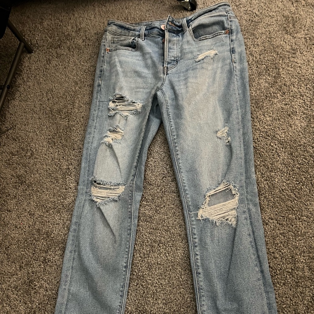 American Eagle tomgirl jeans